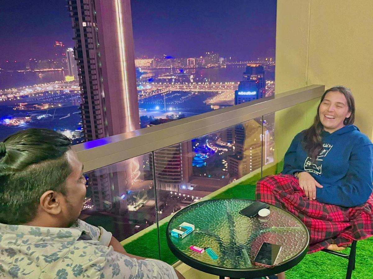 Dubai Eye Hostel Ngoại thất bức ảnh