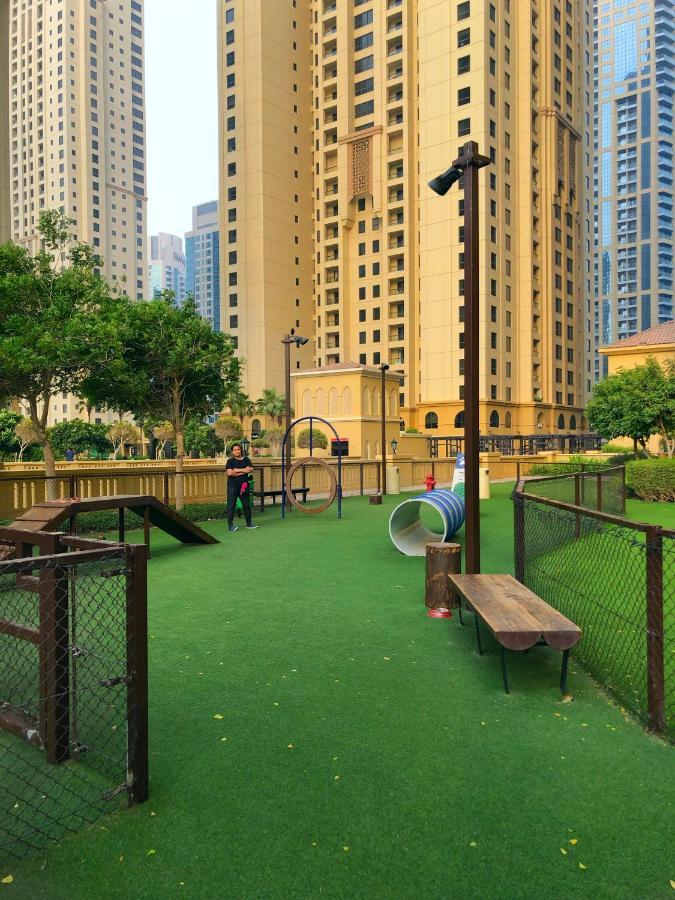 Dubai Eye Hostel Ngoại thất bức ảnh